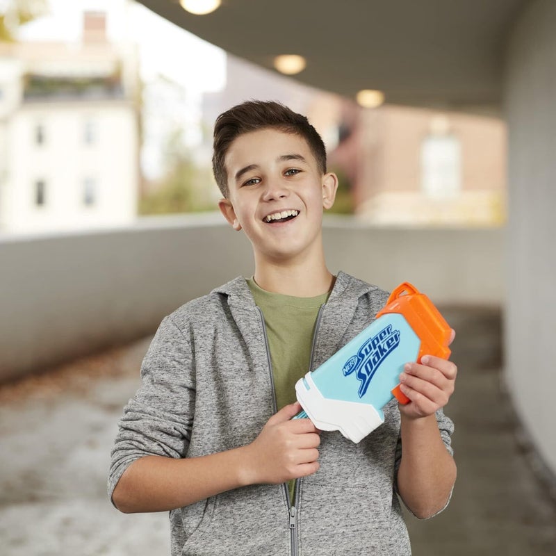 Hasbro Nerf Super Soaker Torrent Water Gun 6+